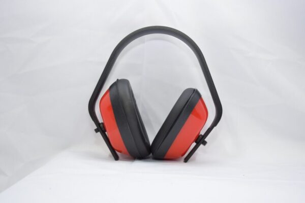 WhatsApp-Image-2025-10-21-at-09.09.19-930x620-1.jpeg Ear muffs