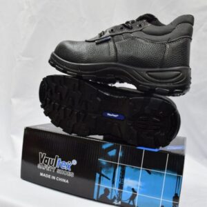Vaultex safety shoes